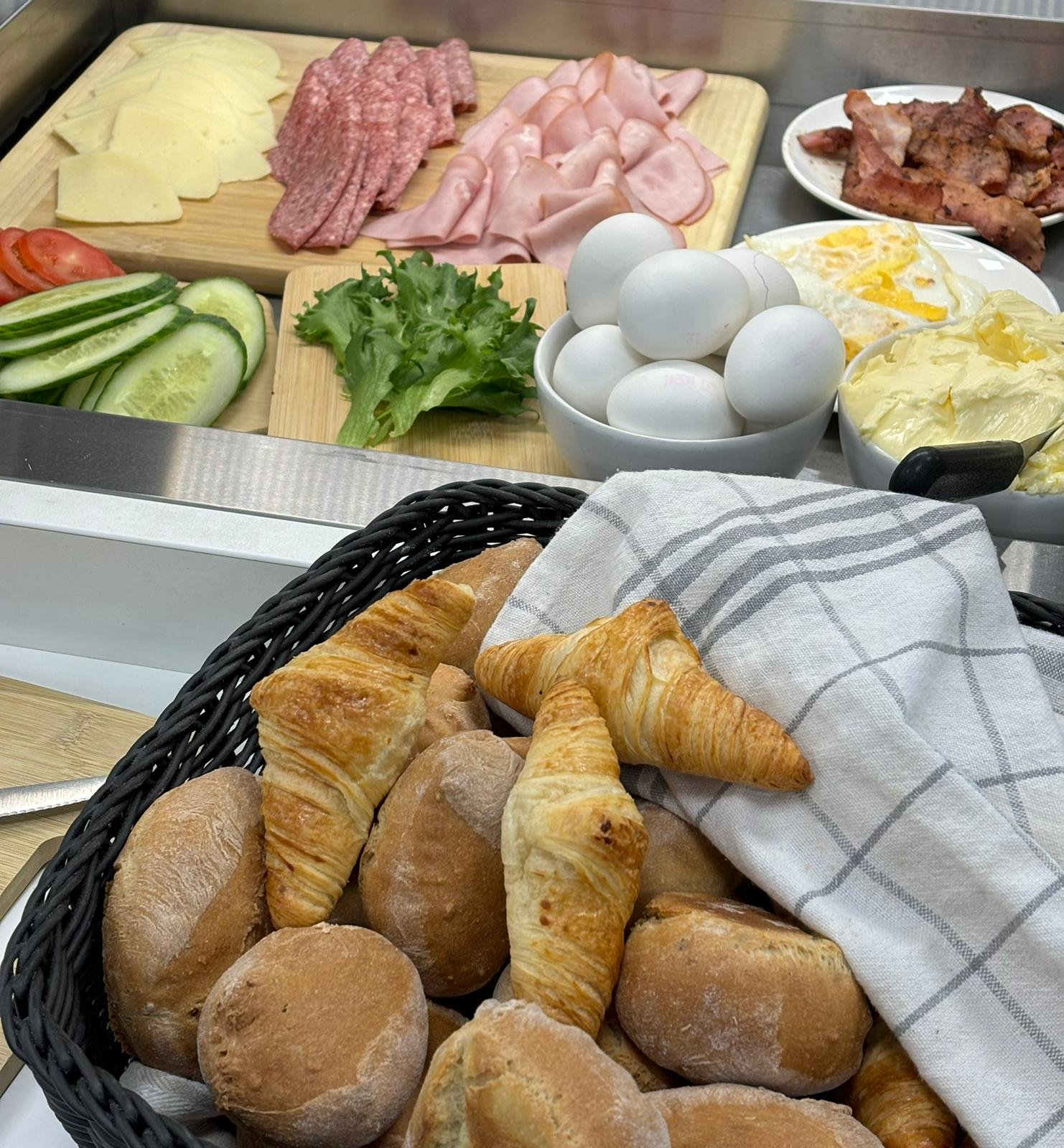 e75a695c-db55-44ac-9353-d50ddeb7e8cd